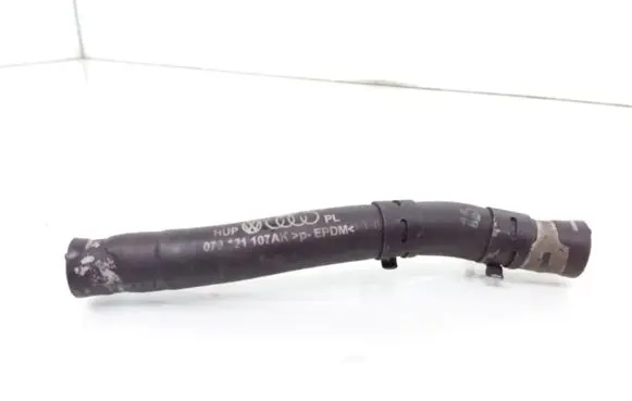 Audi A8 S8 D4 4H Engine coolant pipe/hose 079121107AK