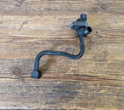 BMW 3 E90 E91 Valve 7512581 7529757
