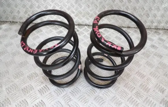 Ford Maverick Rear coil spring 