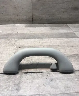 Rear interior roof grab handle
