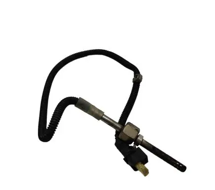 Mercedes-Benz CLS C218 X218 Exhaust gas temperature sensor A0019050600 1206471402480