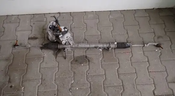 Peugeot 208 II Steering rack 