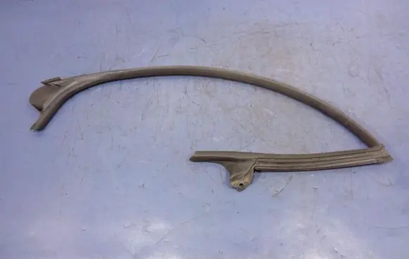 Audi A7 S7 4G Front door rubber seal 