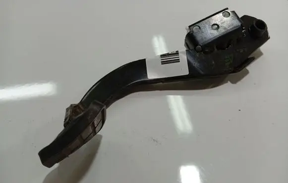 Volkswagen Sharan Brake pedal 