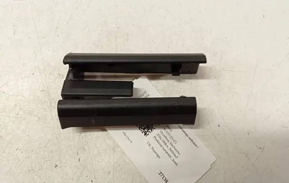 BMW X5 F15 Front driver seat rail trim 5210 77931710 7296202