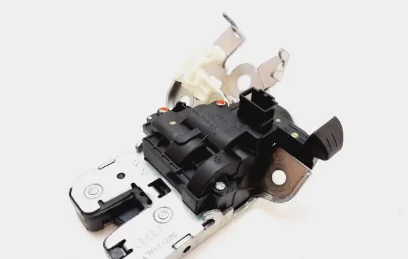 Audi A8 S8 D4 4H Tailgate/trunk/boot lock/catch/latch 4H0827505