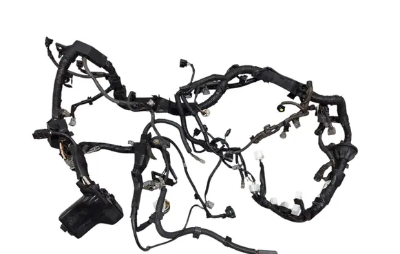Toyota Corolla Verso AR10 Engine installation wiring loom 821210F130 8281720A00 8281705100