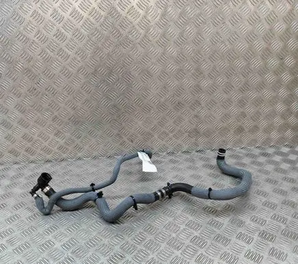 Renault Austral Engine coolant pipe/hose 215135929R
