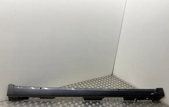 Toyota Verso Sill