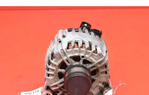 Volvo S40 Generator/alternator 30659390