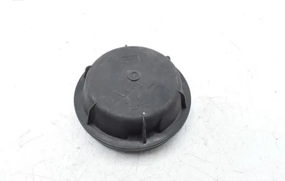 Citroen C5 Headlight/headlamp dust cover 89001146