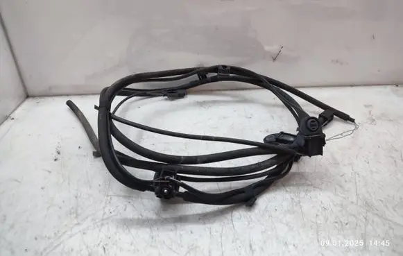 Mercedes-Benz CLS C218 X218 Windshield washer spray nozzle A2128601092