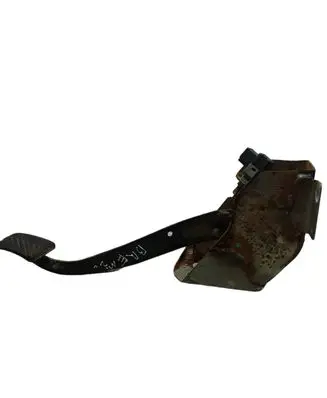 Hyundai Terracan Brake pedal