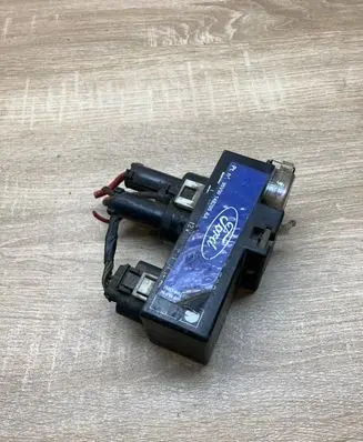 Ford Galaxy Coolant fan relay 95VW14B205AA 7MO000317