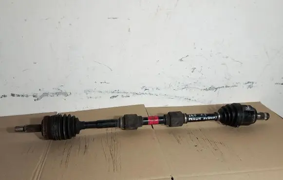 Hyundai i40 Front driveshaft 495013Z550