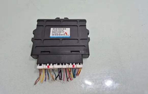 Mitsubishi Outlander Other control units/modules 31036X373C 8631A917