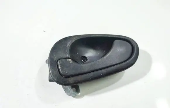 Mitsubishi Carisma Front door interior handle MR138449