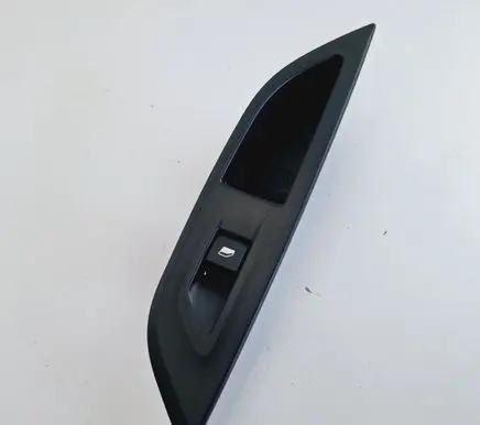 Peugeot 2008 II Electric window control switch