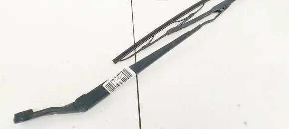Nissan Primera Front wiper blade arm