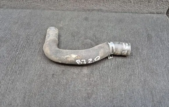 Audi A4 S4 B7 8E 8H Engine coolant pipe/hose 03G121157B