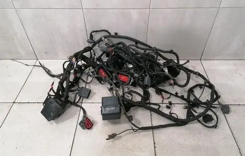 Aston Martin DB11 Front door wiring loom/harness boot KY7314290BB