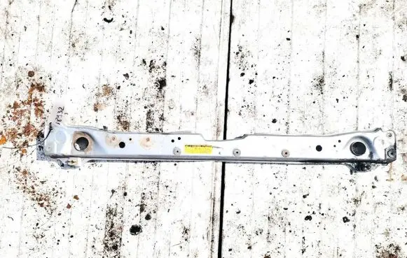 Toyota RAV 4 (XA20) Radiator support slam panel