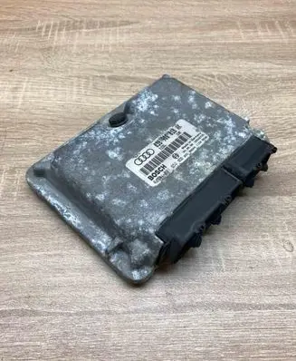 Audi A3 S3 8L Engine control unit/module ECU 038906018AK 0281001852