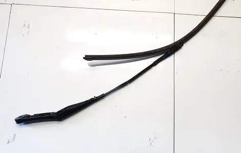 Tesla Model Y Front wiper blade arm 150705400a 1507054-00-a