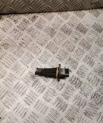 Seat Alhambra (Mk1) Mass air flow meter 90886