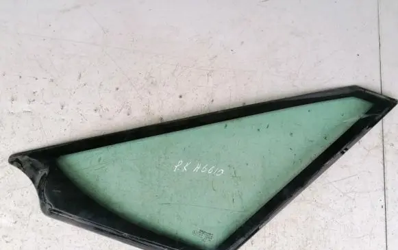 Renault Espace III Front triangle window/glass 