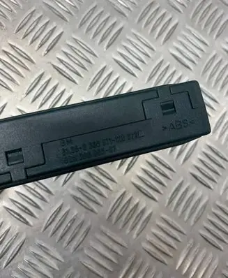 BMW 5 E34 Comfort/convenience module 5DK00696507