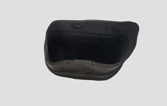 Ford Focus Air intake duct part 7M519E635BC