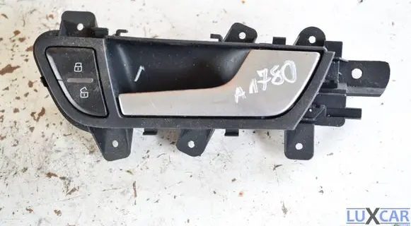 Audi A4 S4 B8 8K Front door interior handle 8K0837020