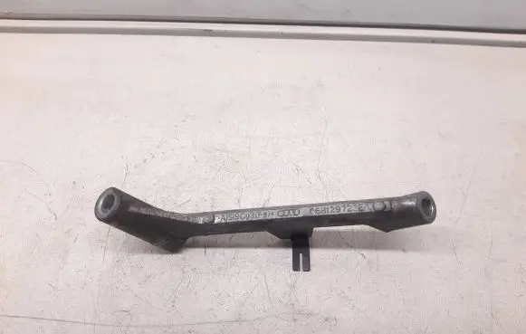 Audi A5 8T 8F Other engine bay part 06H129723E