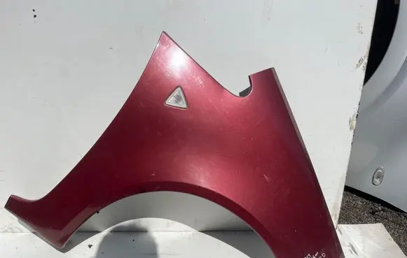 Mitsubishi Colt Fender