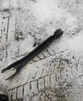 Mercedes-Benz C W205 Rear control arm A2044821205