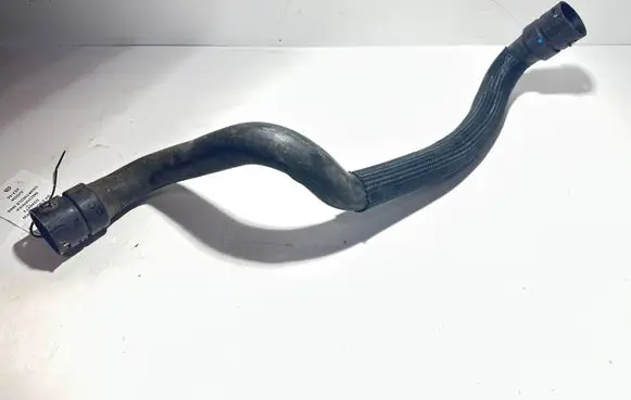 Volvo XC60 Engine coolant pipe/hose 8g918286cc