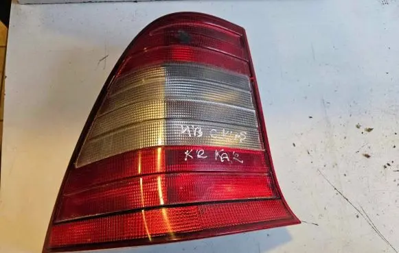 Mercedes-Benz C W202 Rear/tail lights 14653100