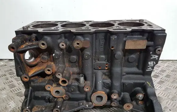 Mercedes-Benz A W177 Engine block A6080103100 K9K
