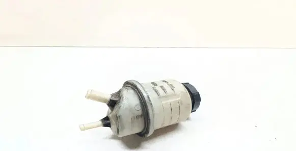 Nissan Pathfinder R51 Power steering fluid tank/reservoir