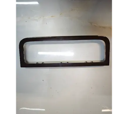 Volkswagen Touareg II Radio/GPS head unit trim 7P1863100