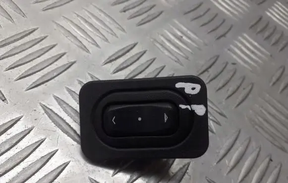 Opel Corsa C Quarter vent window switch 24407699