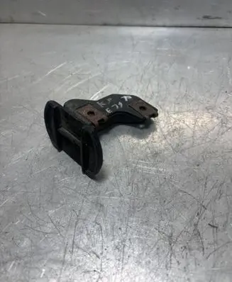BMW 5 E39 Front bumper mounting bracket 8159361