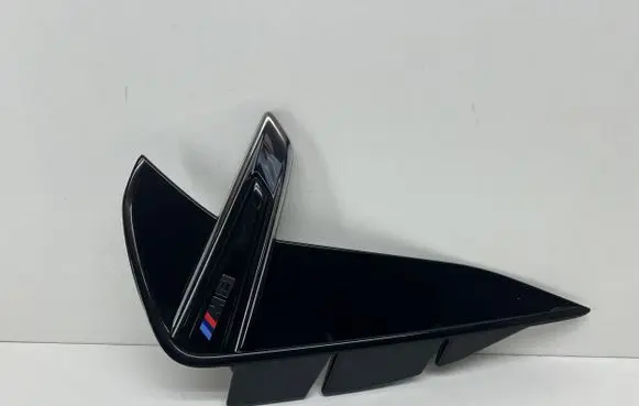 BMW M8 F93 Gran Coupe Fender grill 8074833 8074865