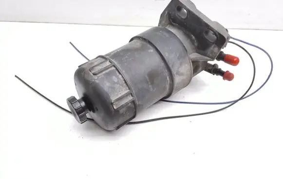 Volvo XC90 Fuel filter housing 30792513