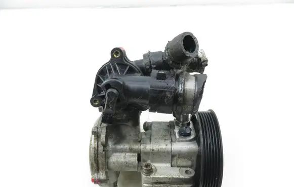 BMW 3 E90 E91 Power steering pump