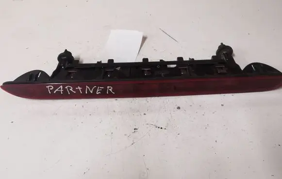 Peugeot Partner Third/center stoplight 45506
