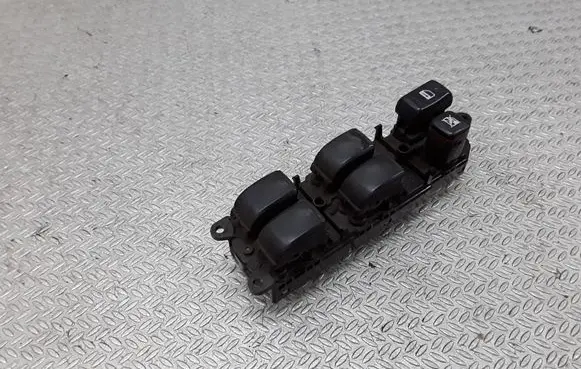 Toyota Avensis Verso Electric window control switch 8404044030