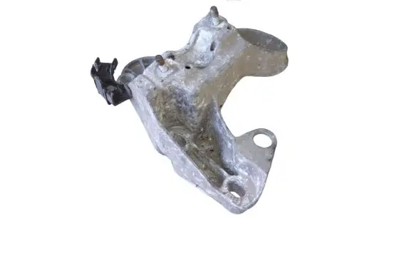 Audi A4 S4 B7 8E 8H Engine mounting bracket 8E0199352N