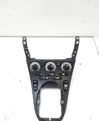 Maserati Coupe Climate control unit MCC81001 50130013001